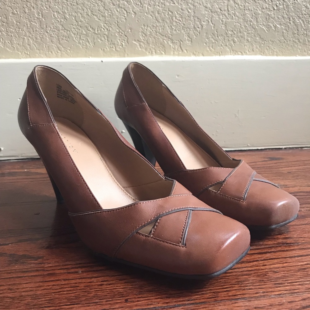 Kenneth Cole Reaction Feel Good Leather Pumps